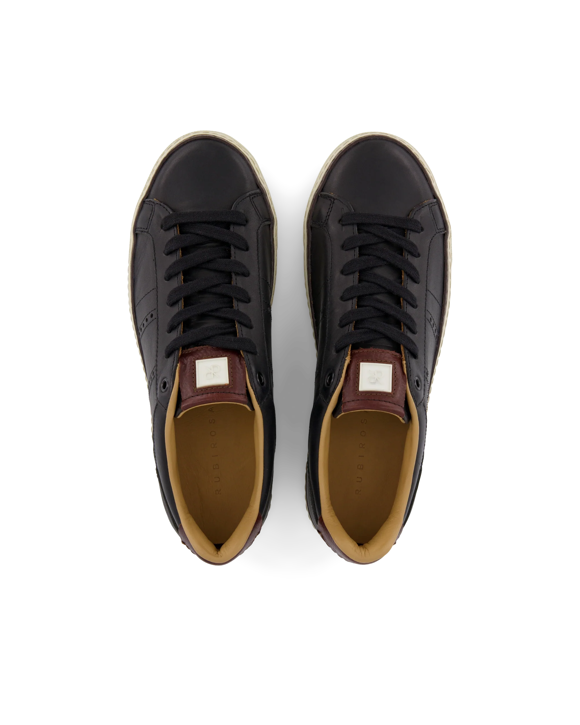 Ava Centravo Black