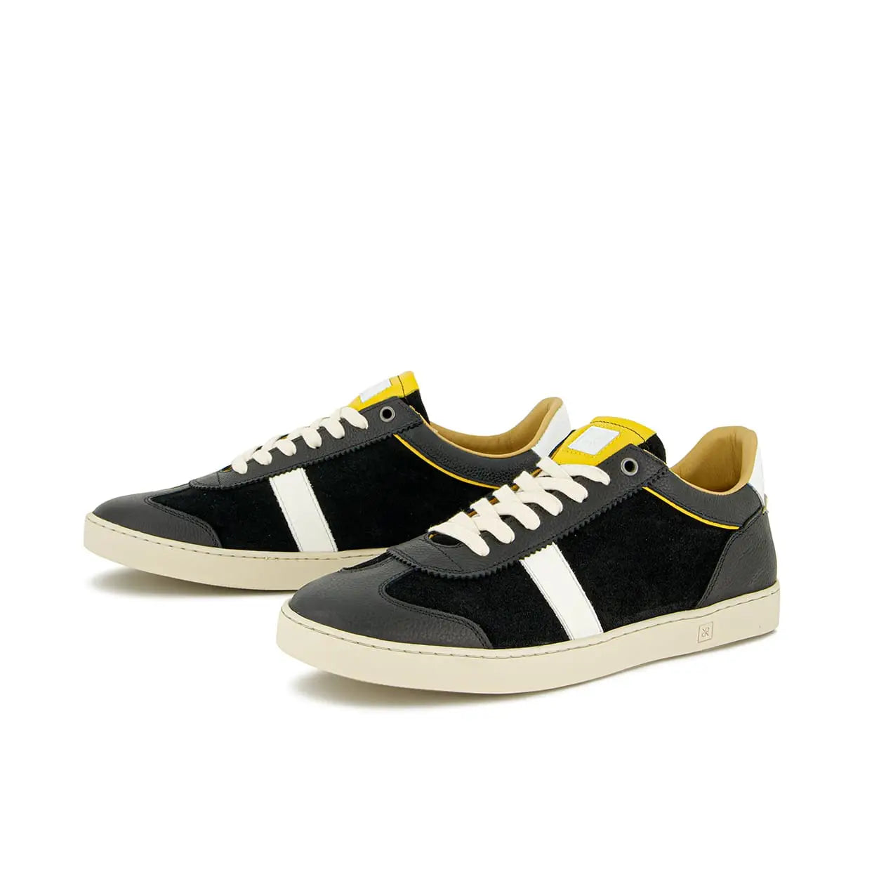 judy-black-yellow-he13