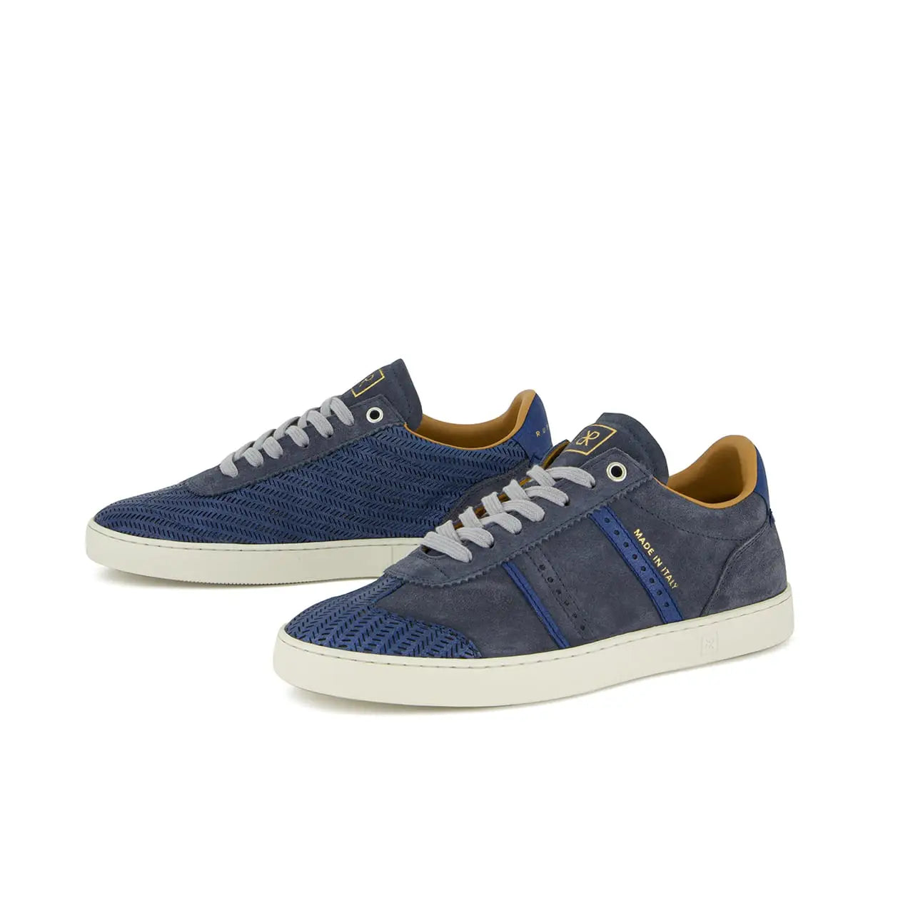 judy-do-blue-he13