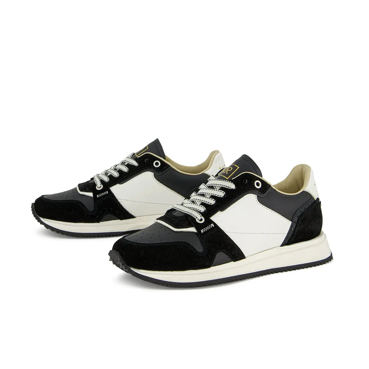 kim-d-white-black-he13