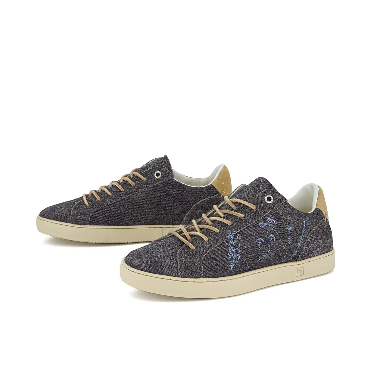 odile-d-flower-blue-he13