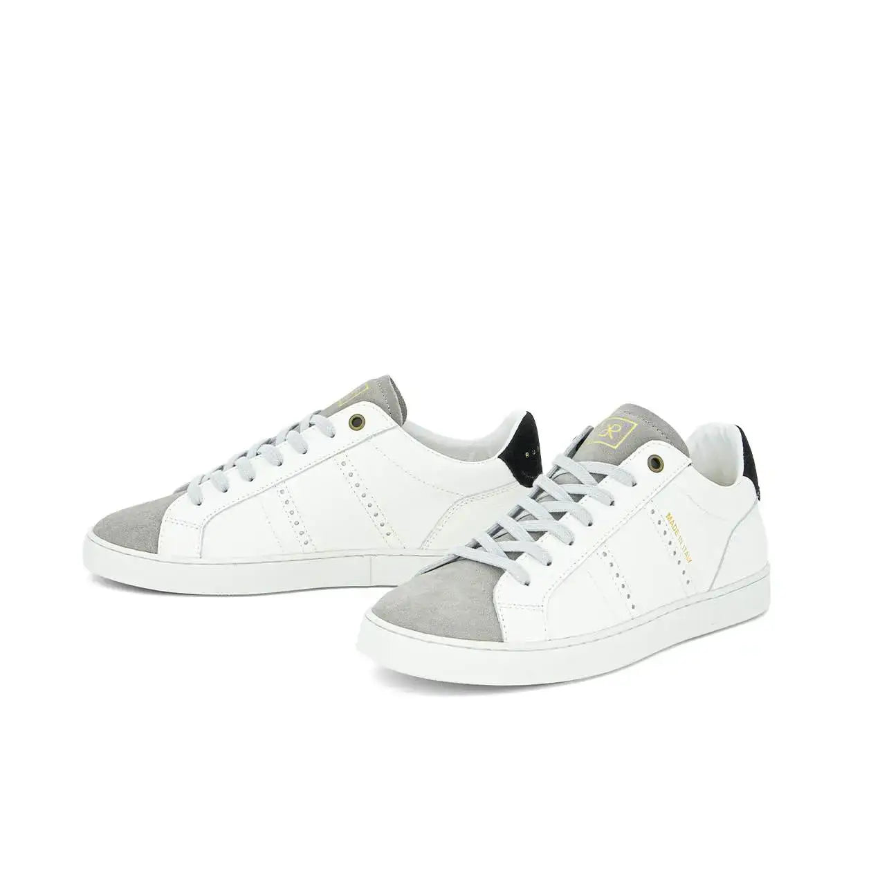 odile-d-white-he12