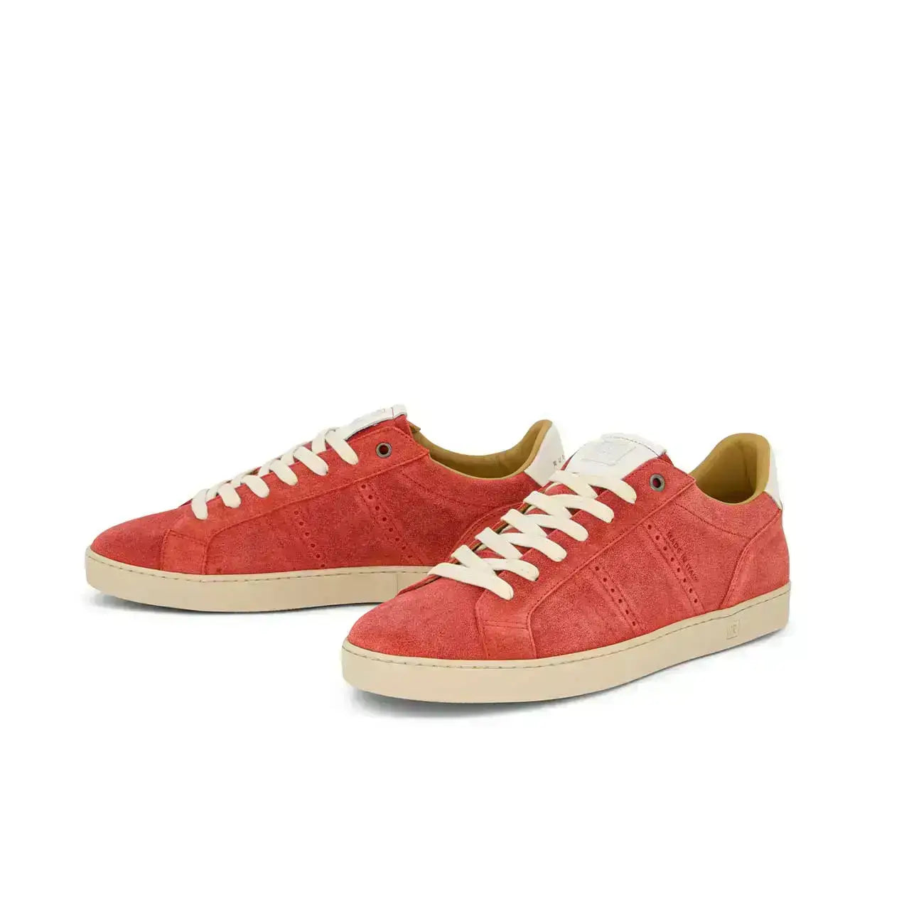 odile-red-he10