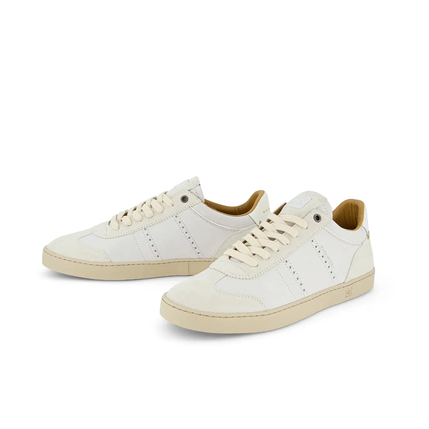 judy-dust-white-cl02-1