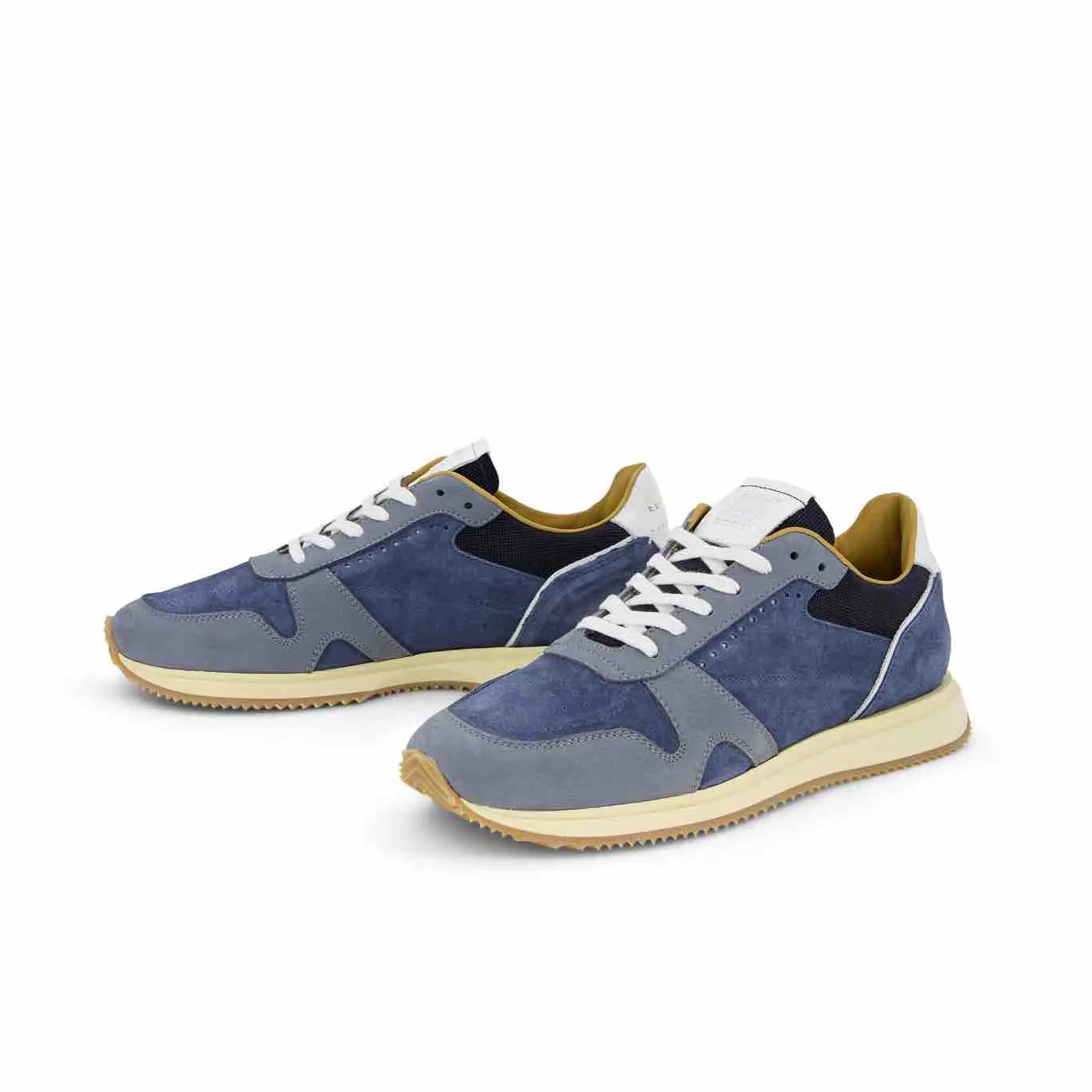kim-blue-he10-1