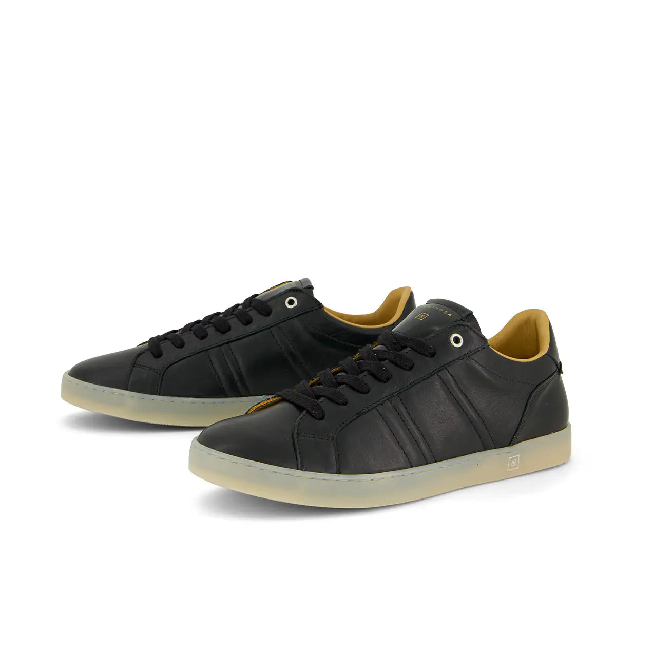 odile-black-he14