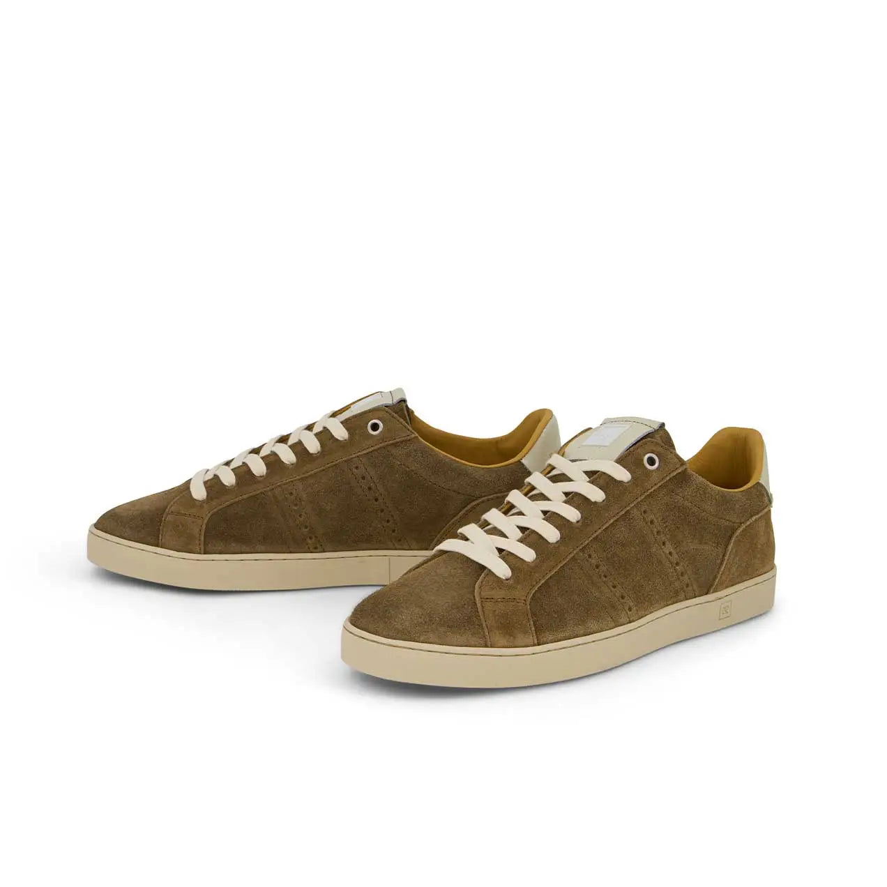 odile-moka-he11-side