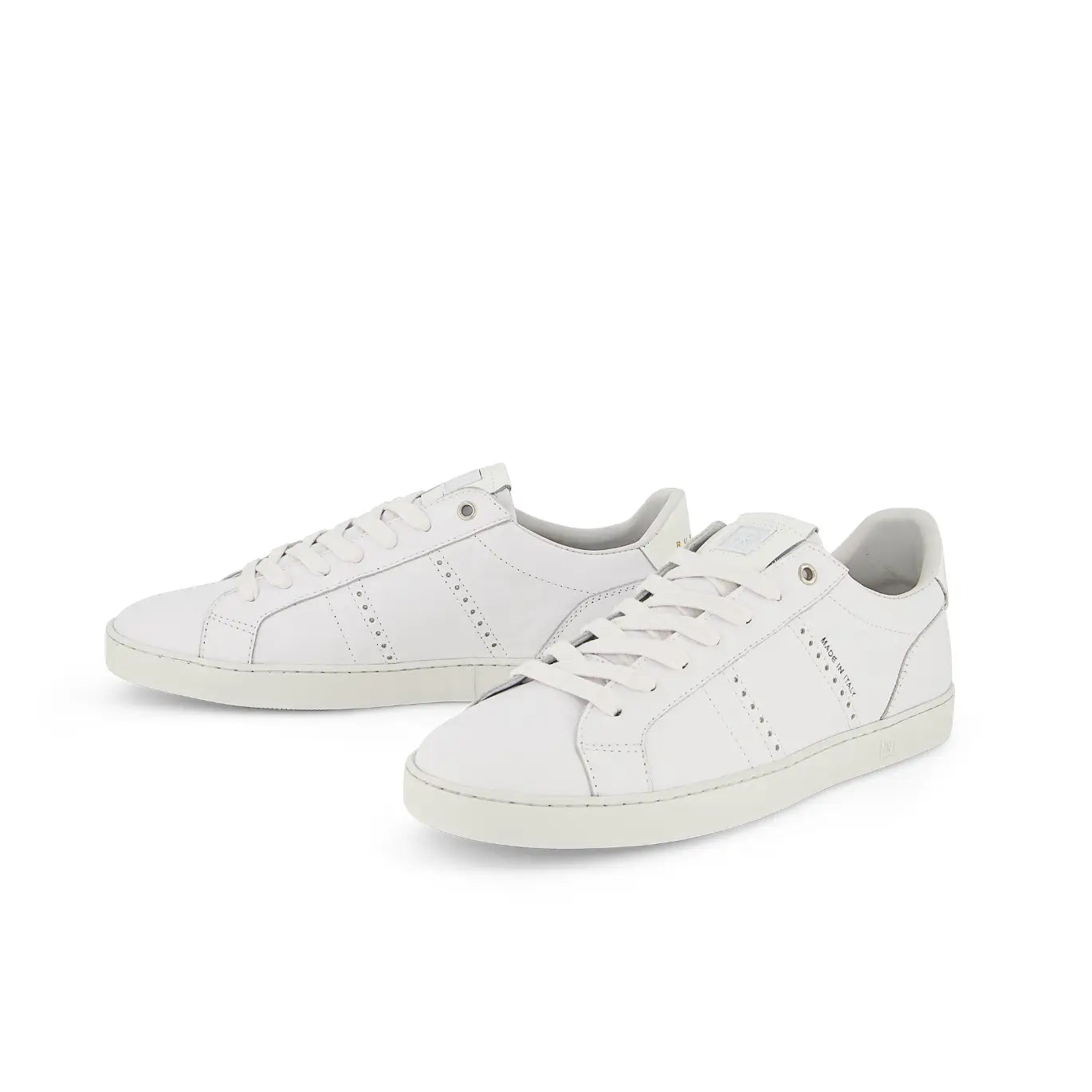 odile-white-cl02-1-1